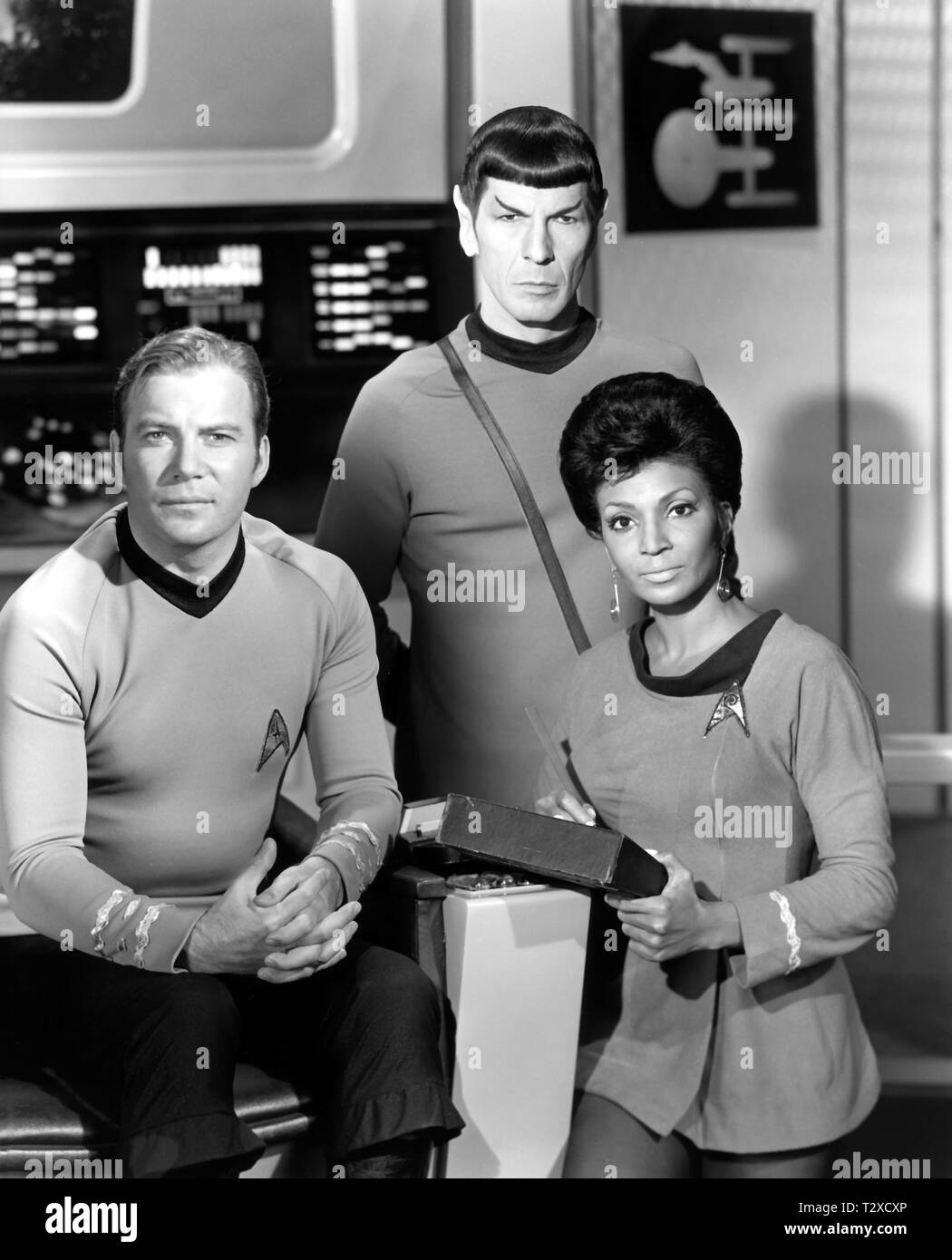 WILLIAM SHATNER, Leonard Nimoy, NICHELLE NICHOLS, STAR TREK, 1966 Foto Stock