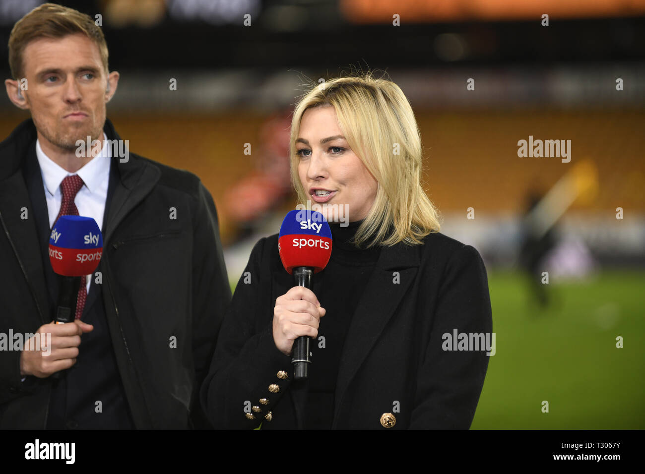 Sky Sports presenter Kelly cati con Darren Fletcher Foto Stock