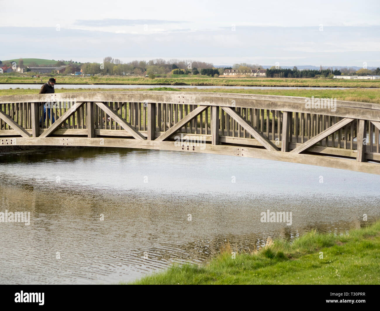 Sheerness, Kent, Regno Unito. 5 Aprile, 2019. Regno Unito Meteo: una mattina di sole in Sheerness, Kent e la sensazione di essere più caldo. Credito: James Bell/Alamy Live News Foto Stock
