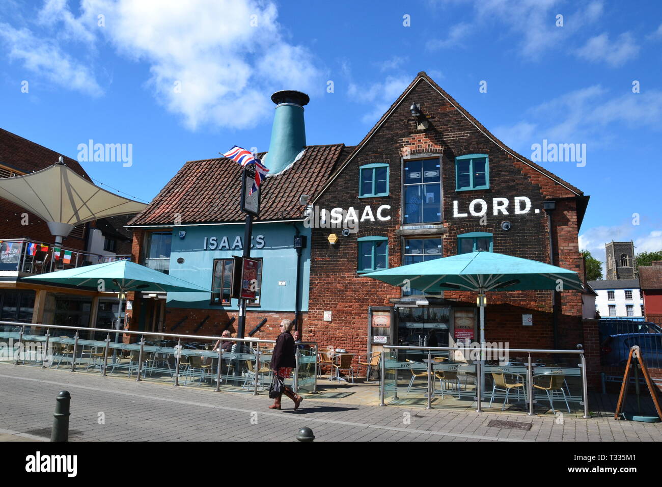 Lungomare di Ipswich, noto anche come Ipswich Darsena, Ipswich Docks, o Ipswich Marina, sotto il sole. Suffolk, Regno Unito Foto Stock