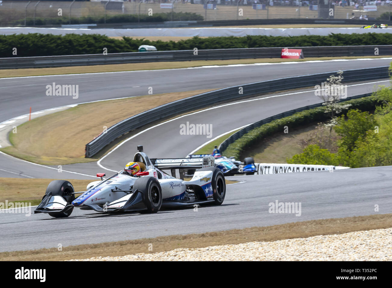 Birmingham, Alabama, Stati Uniti d'America. 6 apr, 2019. BEN HADLEY (63) d'Inghilterra passa attraverso le spire durante la pratica per la Honda Indy Grand Prix of Alabama al Barber Motorsports Park di Birmingham, Alabama. (Credito Immagine: © Walter G Arce Sr Asp Inc/ASP) Foto Stock