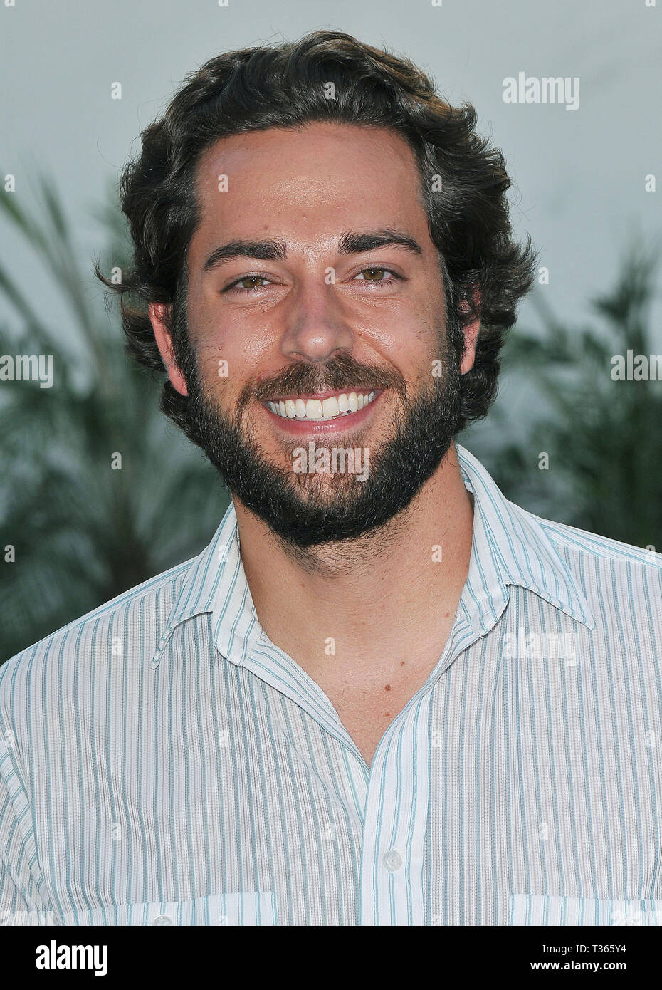 Zachary Levi - Funny People Premiere al Arclight Theatre di Los Angeles.07 LeviZachary 07 Red Carpet Event, verticale, STATI UNITI D'AMERICA, industria cinematografica, celebrità, fotografia, Bestof, arte cultura e intrattenimento, Topix celebrità moda / Verticale, meglio di, evento nella vita di Hollywood - California, moquette rossa e dietro le quinte, USA, industria cinematografica, celebrità, movie celebrità, personaggi televisivi, musica celebrità, fotografia, Bestof, arte cultura e intrattenimento, Topix, headshot, verticale, una persona, dall'anno , 2009, inchiesta tsuni@Gamma-USA.com Foto Stock