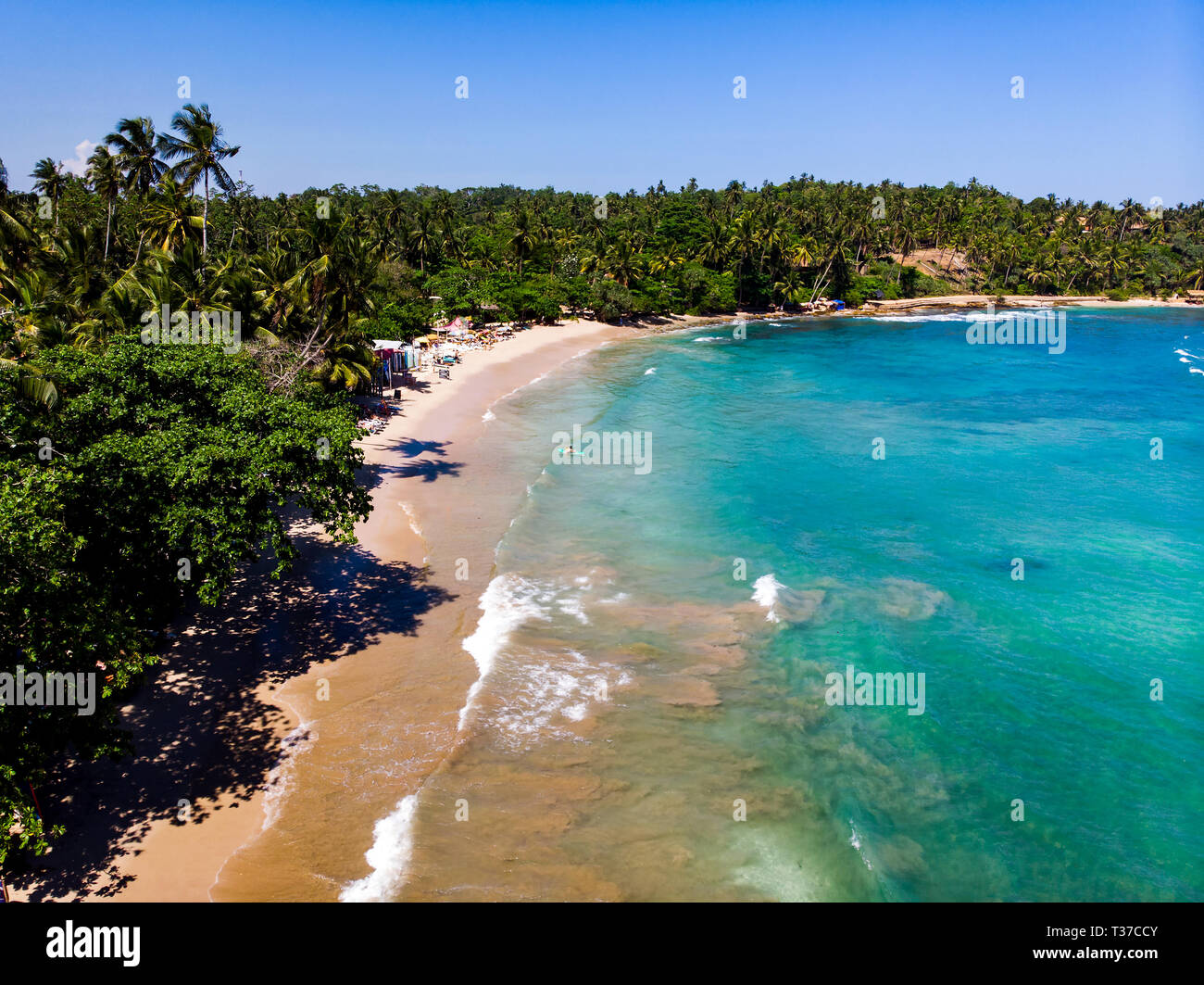 Spiaggia Hiriketiya in Sri Lanka antenna vista paesaggio Foto Stock