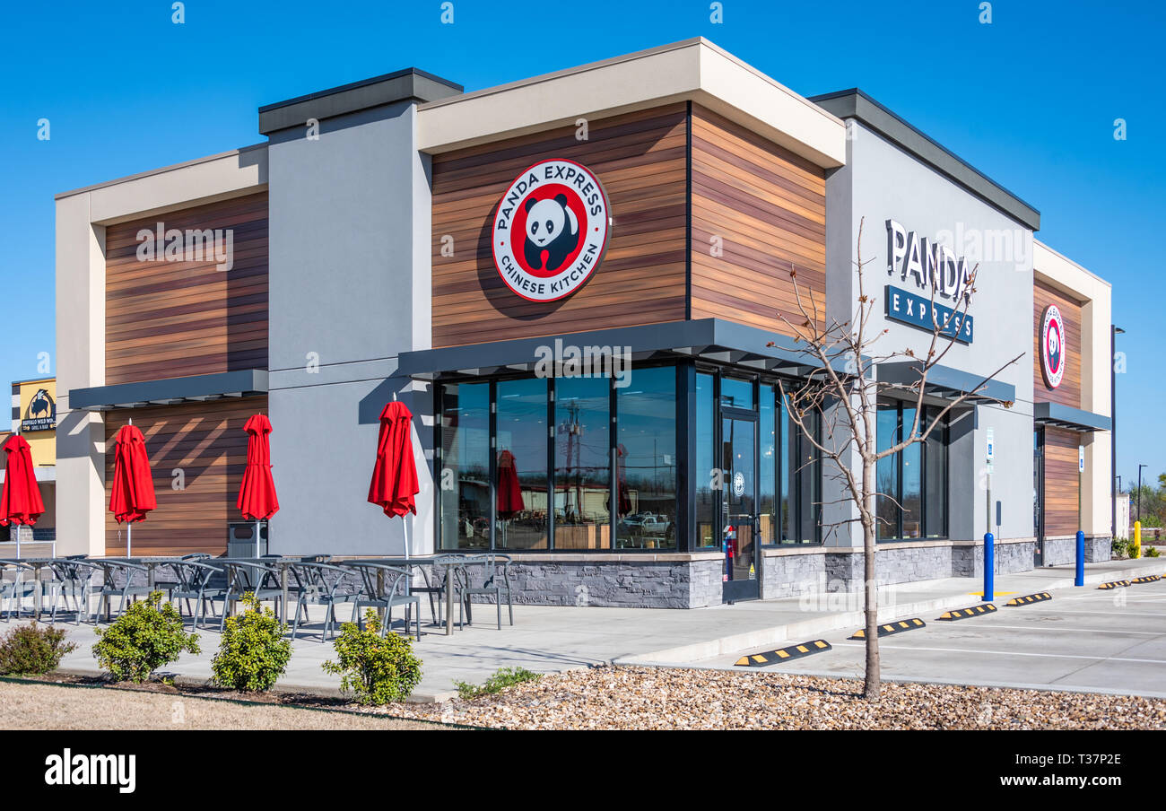 Panda Express, un americano cinese una catena di fast food, è il più grande  segmento asiatici ristorante della catena negli Stati Uniti Foto stock -  Alamy