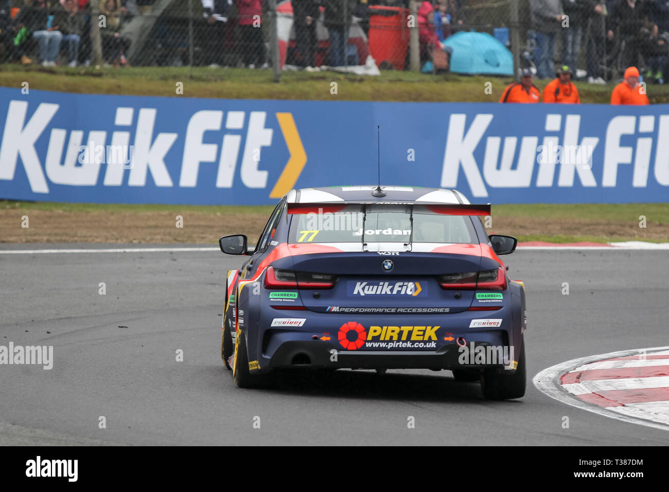 Longfield, Regno Unito. 07 apr, 2019. Andrew Jordan in BMW Pirtek Racing BMW 330i M Sport per il suo modo di vincere il round 2 del British Touring Car Championship a Brands Hatch, Longfield, in Inghilterra il 7 aprile 2019. Foto di Ken scintille. Solo uso editoriale, è richiesta una licenza per uso commerciale. Nessun uso in scommesse, giochi o un singolo giocatore/club/league pubblicazioni. Credit: UK Sports Pics Ltd/Alamy Live News Foto Stock