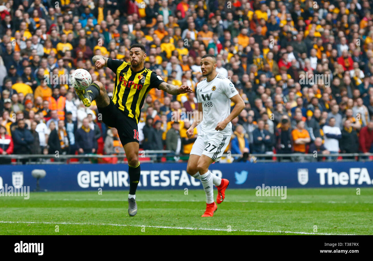 Londra, Regno Unito. 7 apr, 2019. Watford's Andre grigio durante il FA Emirates Cup Semi-Final match tra Watford e Wolverhampton Wanderers allo Stadio di Wembley, Londra, su 07 Apr 2019. Credit: Azione Foto Sport/Alamy Live NewsEditorial utilizzare solo, è richiesta una licenza per uso commerciale. Nessun uso in scommesse, giochi o un singolo giocatore/club/league pubblicazione. Credit: Azione Foto Sport/Alamy Live News Foto Stock