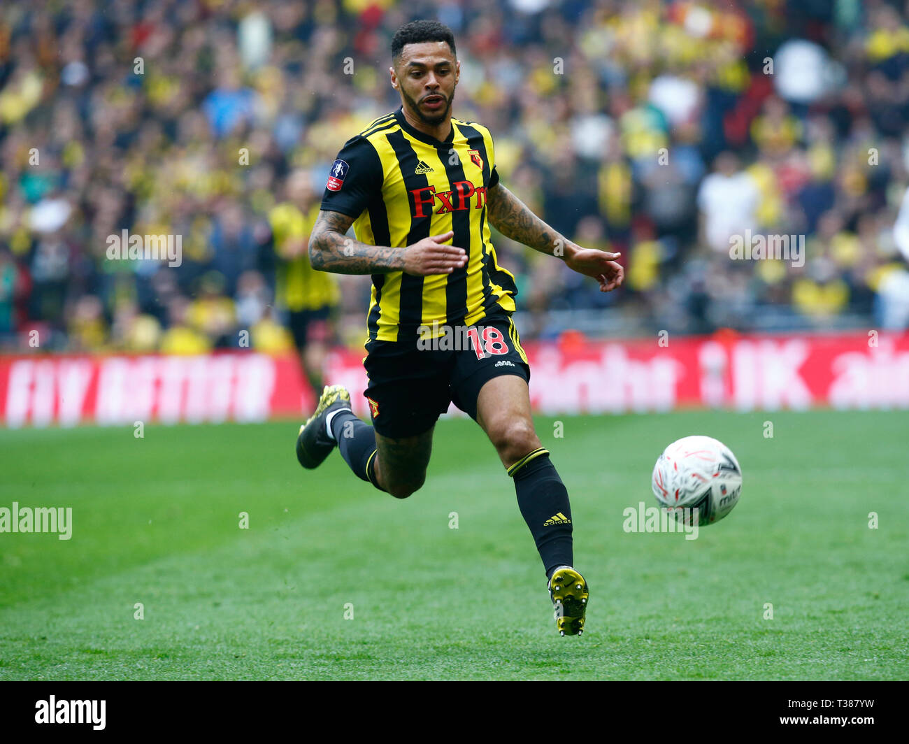 Londra, Regno Unito. 7 apr, 2019. Watford's Andre grigio durante il FA Emirates Cup Semi-Final match tra Watford e Wolverhampton Wanderers allo Stadio di Wembley, Londra, su 07 Apr 2019. Credit: Azione Foto Sport/Alamy Live NewsEditorial utilizzare solo, è richiesta una licenza per uso commerciale. Nessun uso in scommesse, giochi o un singolo giocatore/club/league pubblicazione. Credit: Azione Foto Sport/Alamy Live News Foto Stock