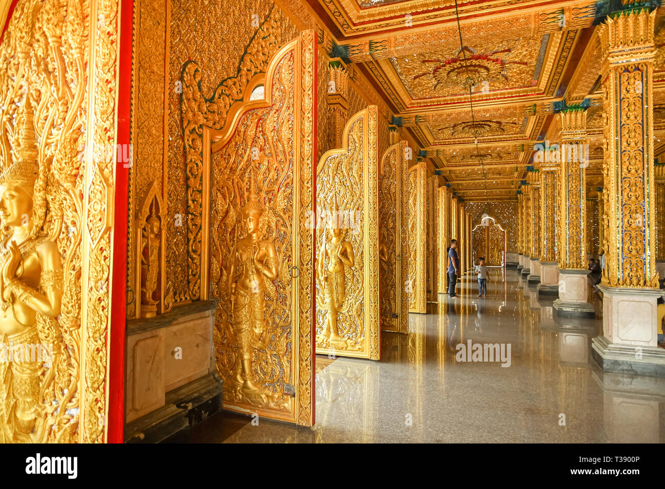 Uthai Thani, Tailandia - 12 Gennaio 2019: Antico artigianato Thailandese arte in Wat thasung, Uthai Thani, Thailandia. Foto Stock