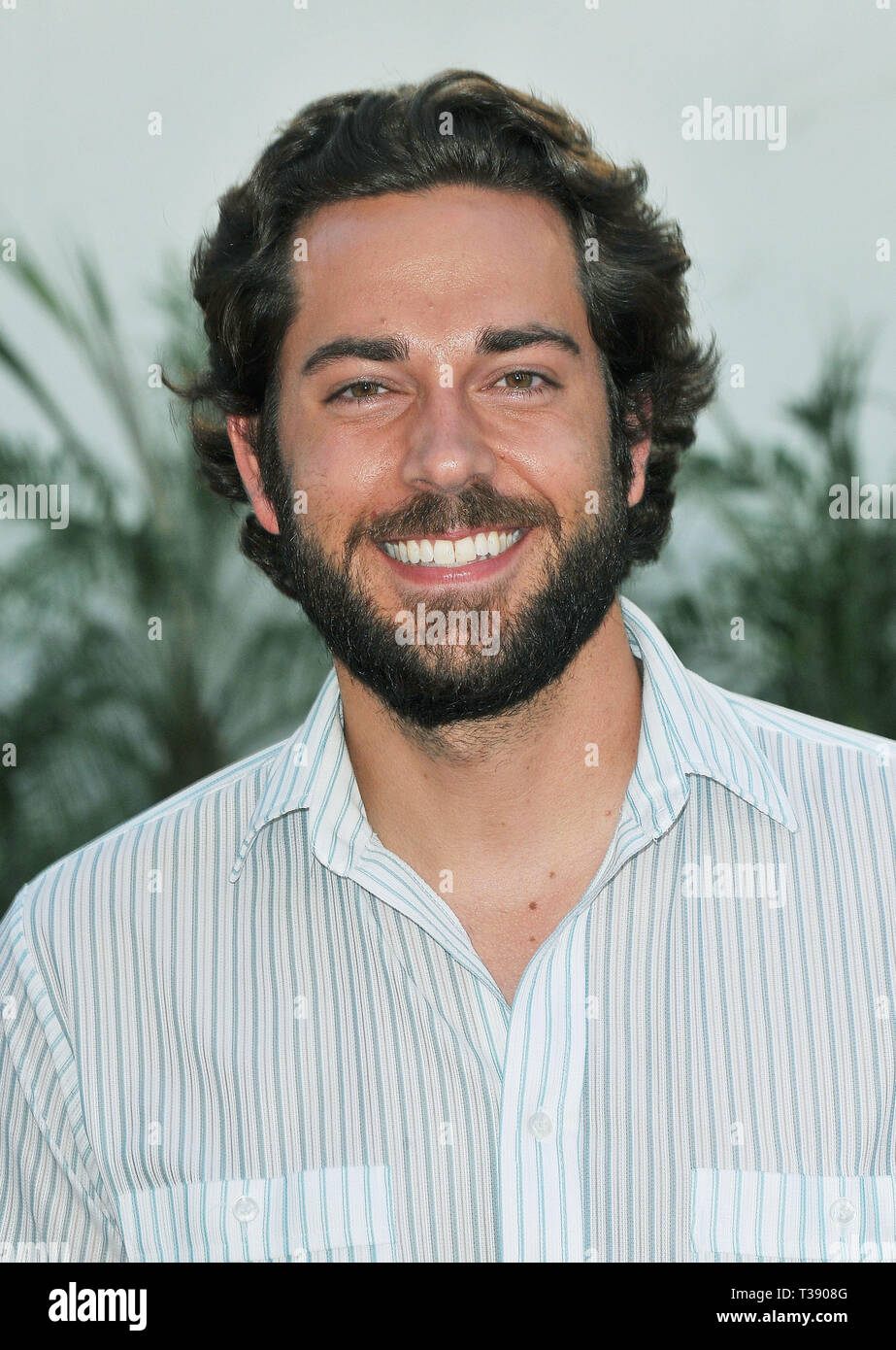 Zachary Levi - Funny People Premiere al Arclight Theatre di Los Angeles.LeviZachary 17 Red Carpet Event, verticale, STATI UNITI D'AMERICA, industria cinematografica, celebrità, fotografia, Bestof, arte cultura e intrattenimento, Topix celebrità moda / Verticale, meglio di, evento nella vita di Hollywood - California, moquette rossa e dietro le quinte, USA, industria cinematografica, celebrità, movie celebrità, personaggi televisivi, musica celebrità, fotografia, Bestof, arte cultura e intrattenimento, Topix, headshot, verticale, una persona, dall'anno , 2009, inchiesta tsuni@Gamma-USA.com Foto Stock