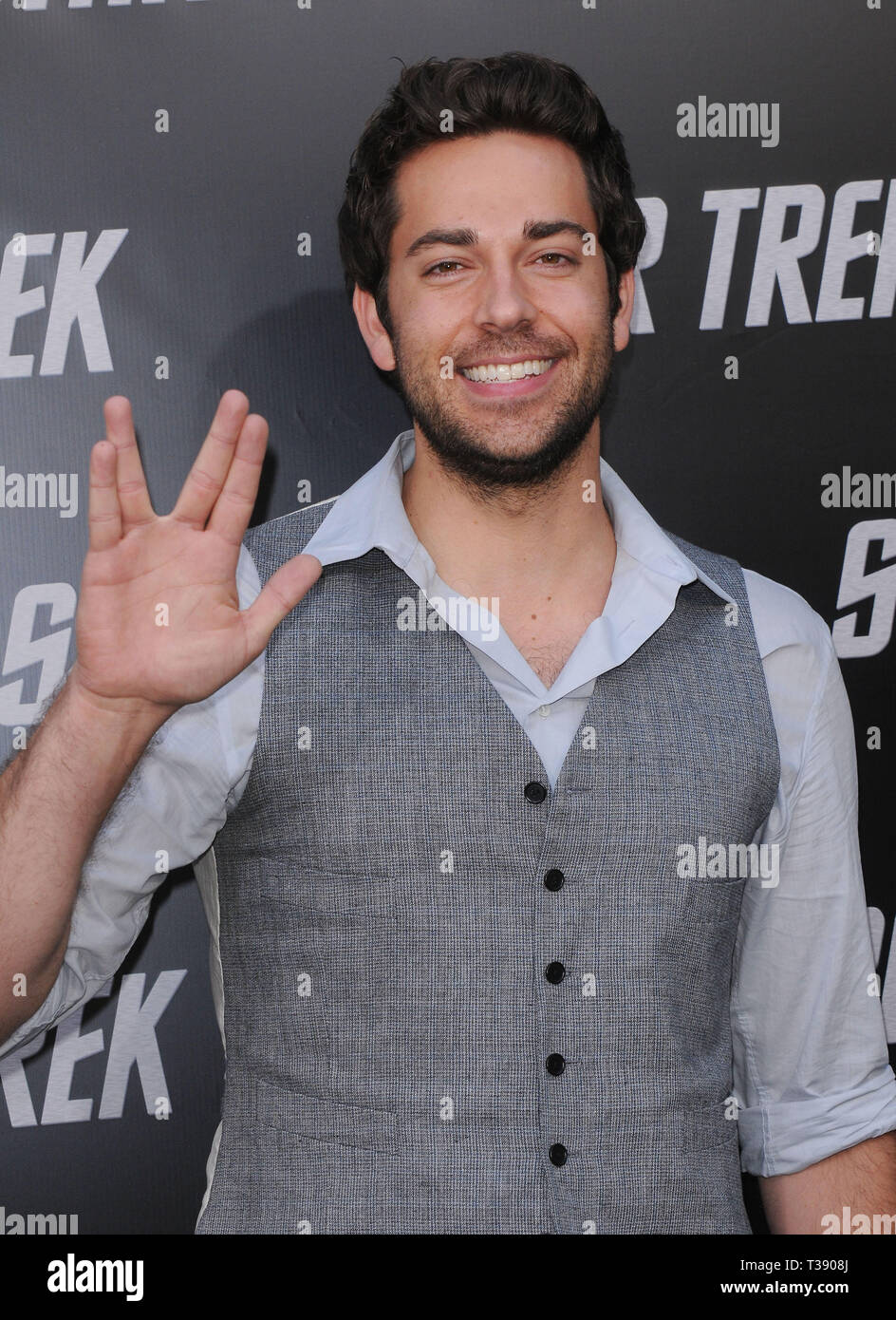 Zachary Levi - Star Trek Los Angeles Premiere al Chinese Theatre di Los Angeles.LeviZachary 38 Red Carpet Event, verticale, STATI UNITI D'AMERICA, industria cinematografica, celebrità, fotografia, Bestof, arte cultura e intrattenimento, Topix celebrità moda / Verticale, meglio di, evento nella vita di Hollywood - California, moquette rossa e dietro le quinte, USA, industria cinematografica, celebrità, movie celebrità, personaggi televisivi, musica celebrità, fotografia, Bestof, arte cultura e intrattenimento, Topix, headshot, verticale, una persona, dall'anno , 2009, inchiesta tsuni@Gamma-USA.com Foto Stock