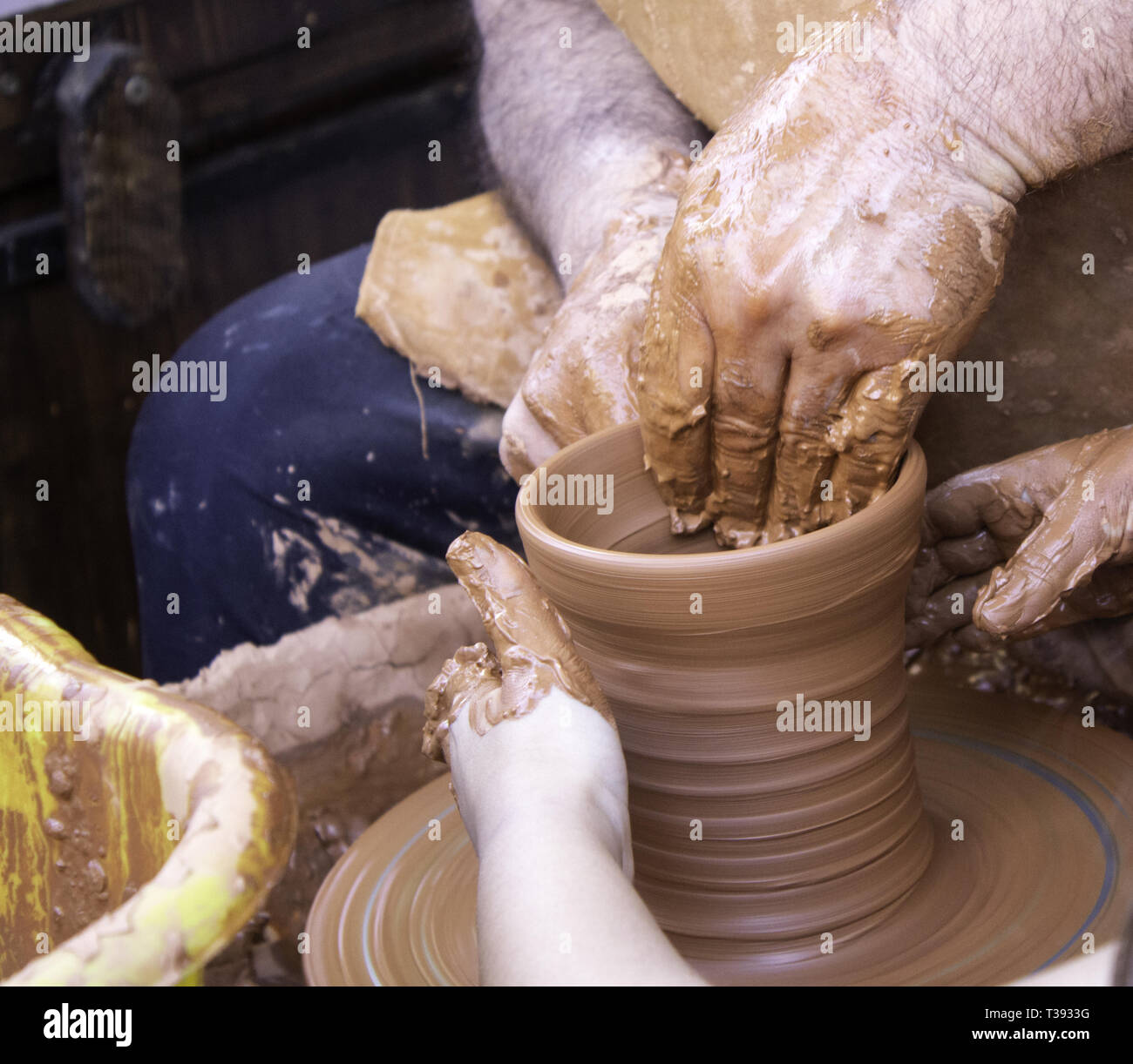 Tornio per scolpire argilla, imprese e industria Foto stock - Alamy