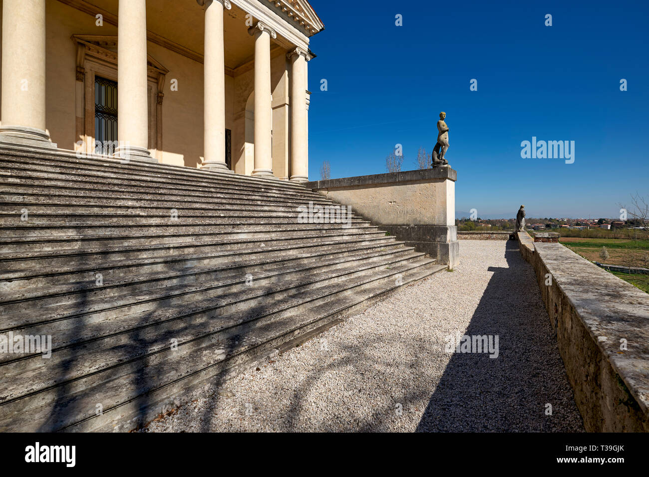 Vicenza, Veneto, Italia. Villa la Rotonda è una villa rinascimentale appena fuori Vicenza nel nord Italia e progettato da Andrea Palladio. Il corretto na Foto Stock