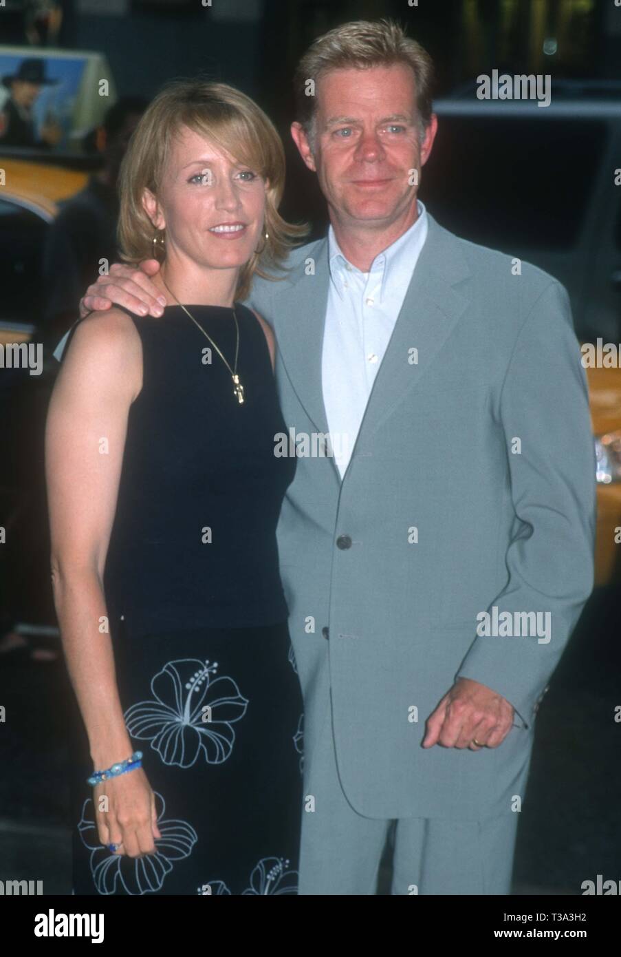 William H. Macy e moglie Felicity Huffman 2001 Jurassic Park III lo screening di foto da John Barrett/il PHOTOlink Foto Stock