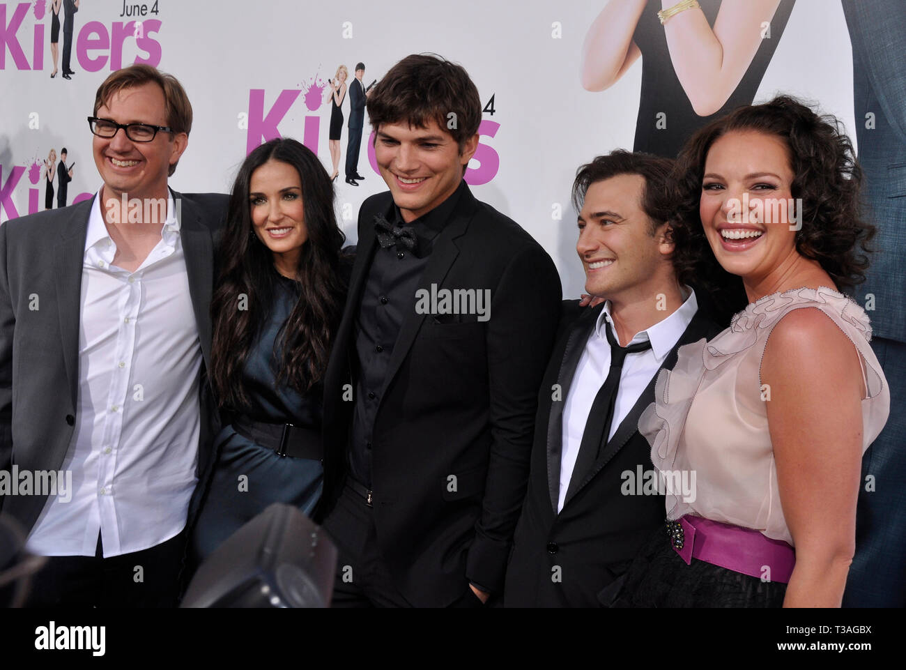 Scott Aversano, Demi Moore, Ashton Kutcher, Robert Luketic & Katherine Heigl- 'Killer' Premiere al Arclight Theatre di Los Angeles.Scott Aversano, Demi Moore, Ashton Kutcher, Robert Luketic & Katherine Heigl  53 evento nella vita di Hollywood - California, tappeto rosso Evento, STATI UNITI D'AMERICA, industria cinematografica, celebrità, fotografia, Bestof, arte cultura e intrattenimento, Topix celebrità moda, migliori della vita di Hollywood, evento nella vita di Hollywood - California, moquette rossa e dietro le quinte, movie celebrità, personaggi televisivi, musica celebrità, Topix, attori da lo stesso film e cast co star insieme. inq Foto Stock