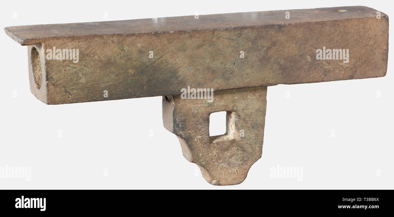 Bracci lunghi, matchlock e wheellock, bloccare una parte di un gancio breechloader fucile, Sud tedesco, circa 1500, Additional-Rights-Clearance-Info-Not-Available Foto Stock