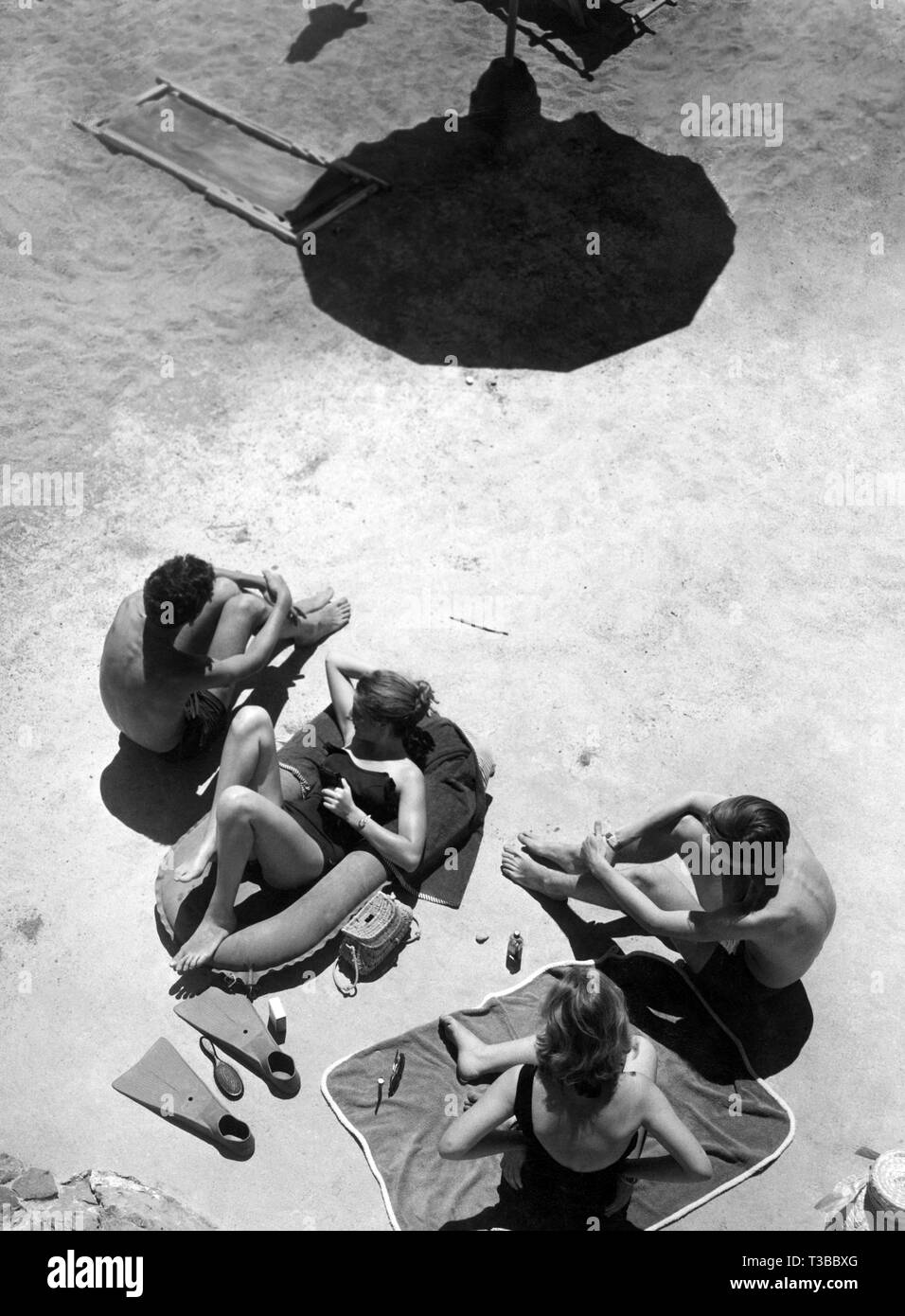 La gente sulla spiaggia, 1969 Foto Stock