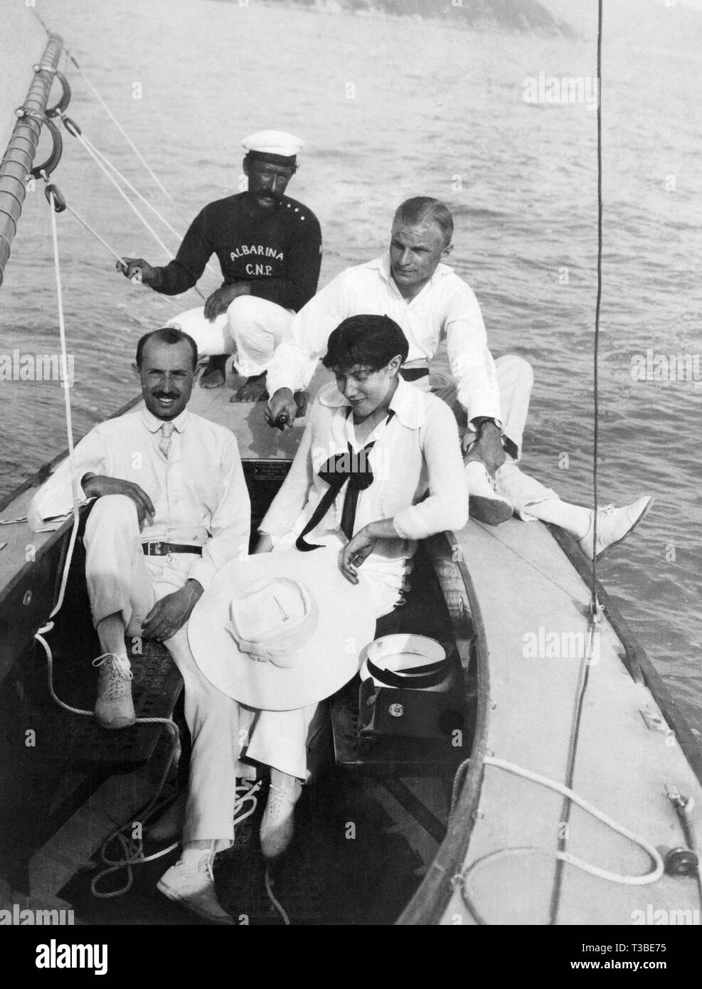 In barca a vela, 1910 Foto Stock