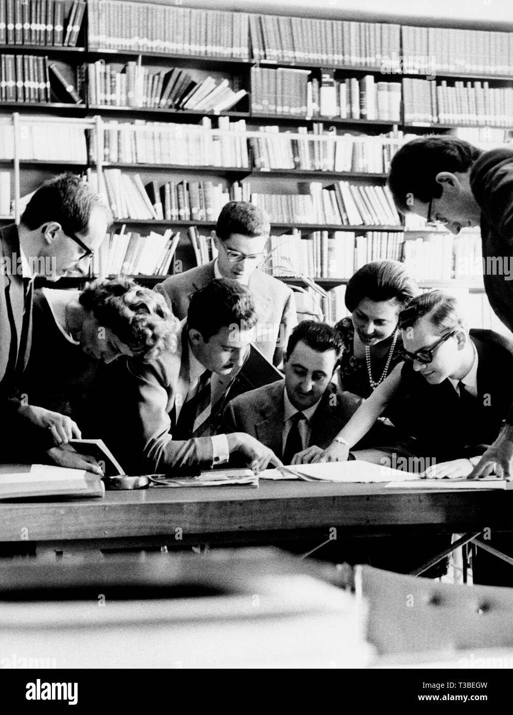 Lo studio di gruppo, 1964 Foto Stock