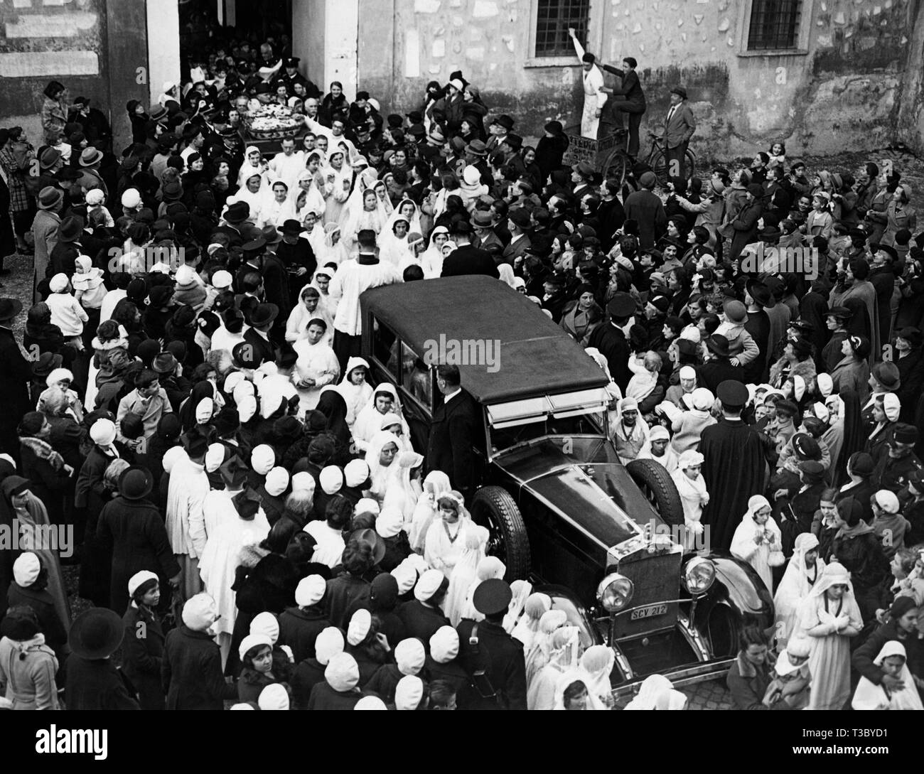L'Italia, agnelli la benedizione a sant'Agnese, 1920-30 Foto Stock