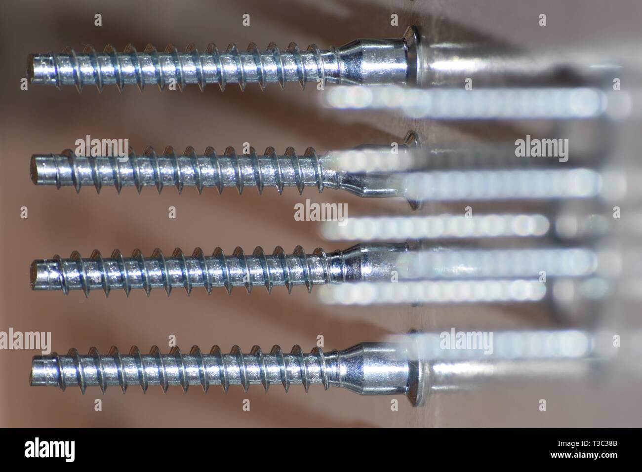 Viti di mobili in azione Foto Stock