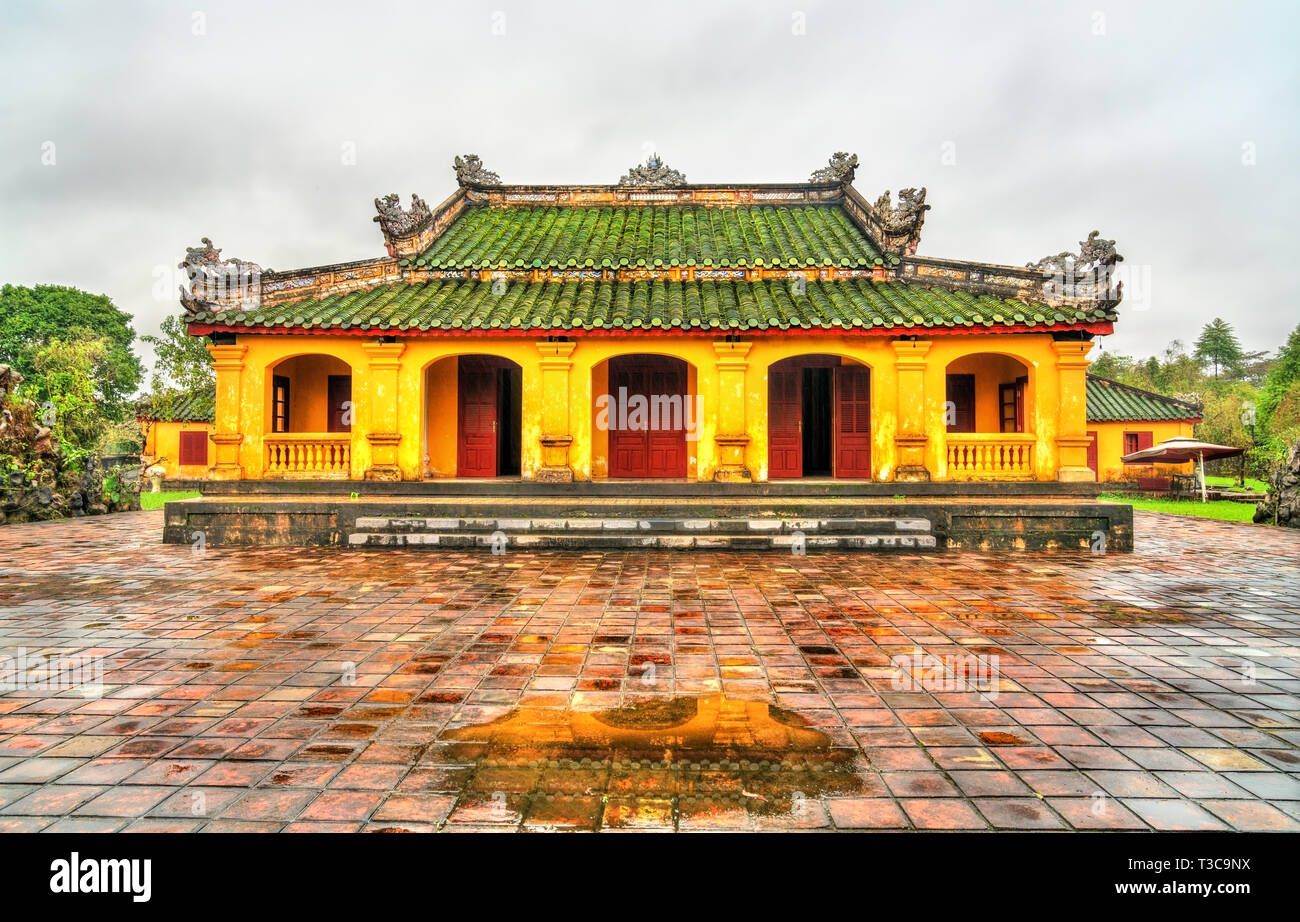 Padiglione presso la Città Proibita in tinta, Vietnam Foto Stock