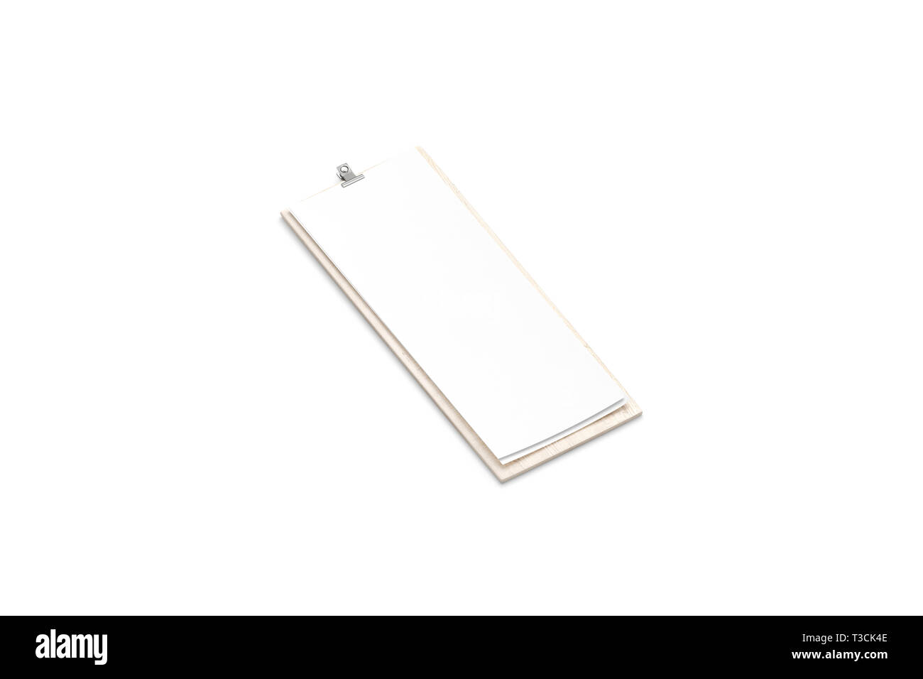 La schermata bianca vuota nel menu Carta sul pannello di legno mockup e 4 pollici, isolato, rendering 3d. Svuotare appunti di legno con foglio mock up. Cancellare ristorante o bar auto Foto Stock