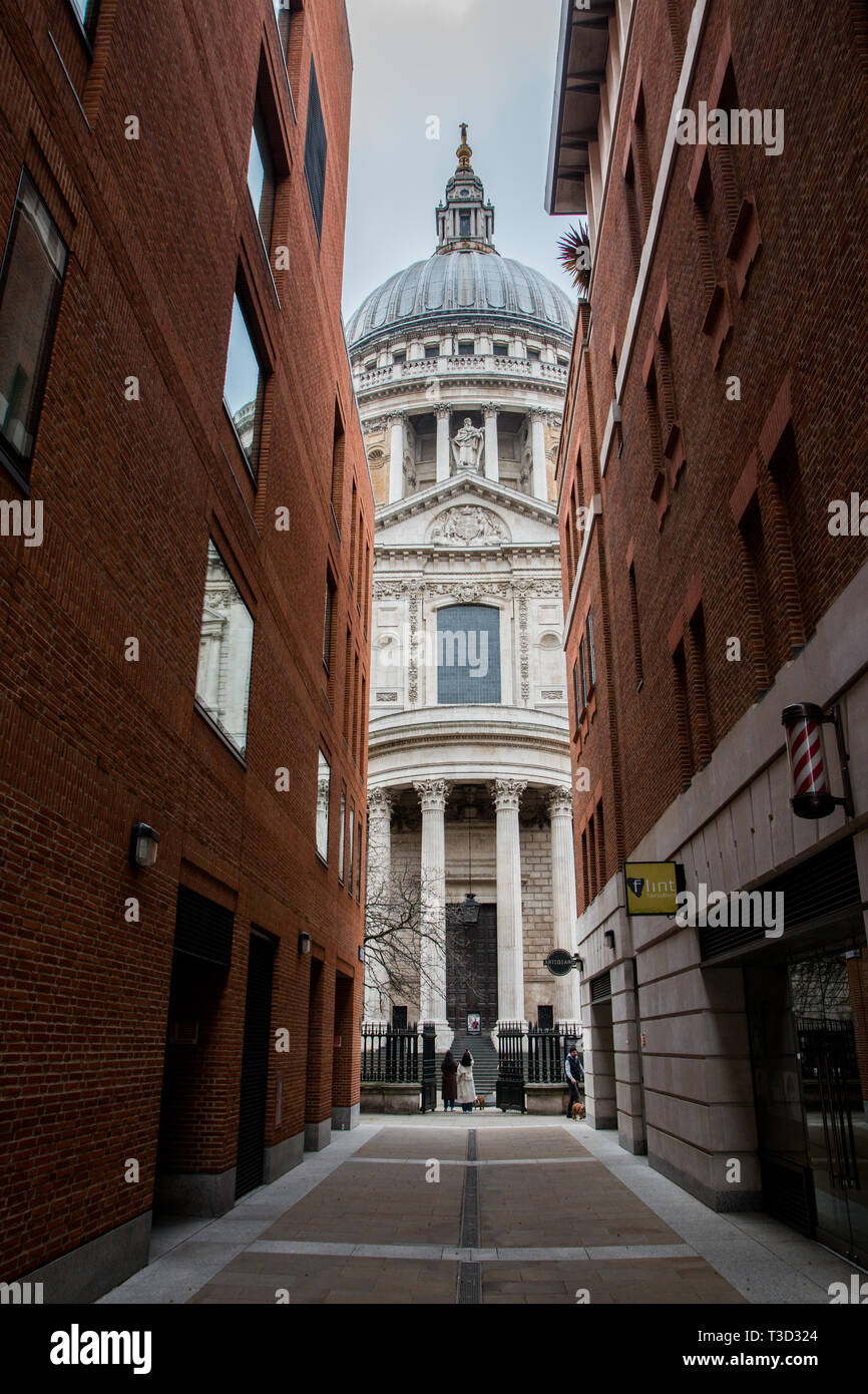 Visualizzazione limitata di St Pauls Cathderal Foto Stock