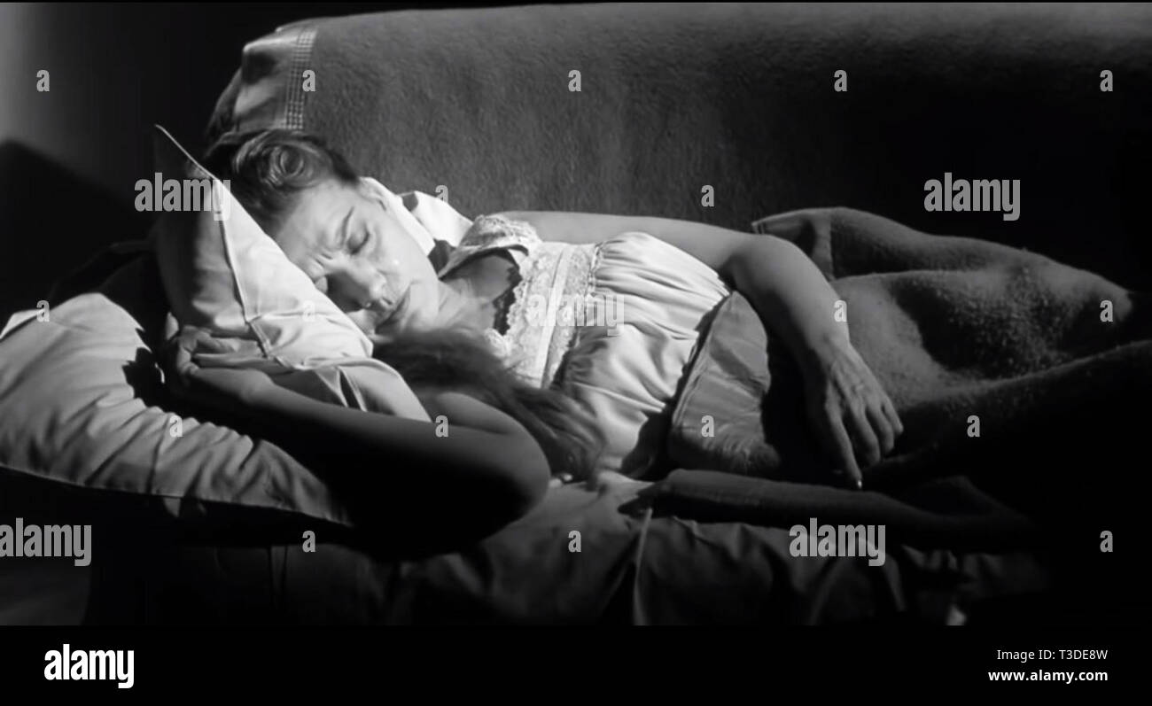 Il pipistrello è un mistero americano film dal 1959 starring Vincent Price e Agnes Moorehead. È il quarto film di adattamento del racconto, che era iniziato come un 1908 romanzo la scalinata circolare di Mary Roberts Rinehart, che poi ha adattato (con Avery Hopwood) nel 1920 giocare la mazza.[1][2][3] La prima versione cinematografica del gioco era il 1926 American film muto il bat. La versione del film è stato adattato da drammaturgo Crane Wilbur, che ha anche diretto.[4] Il pipistrello è stato distribuito nel 1959 su un double bill con il British Hammer film La Mummia.[1] ormai di dominio pubblico, Foto Stock