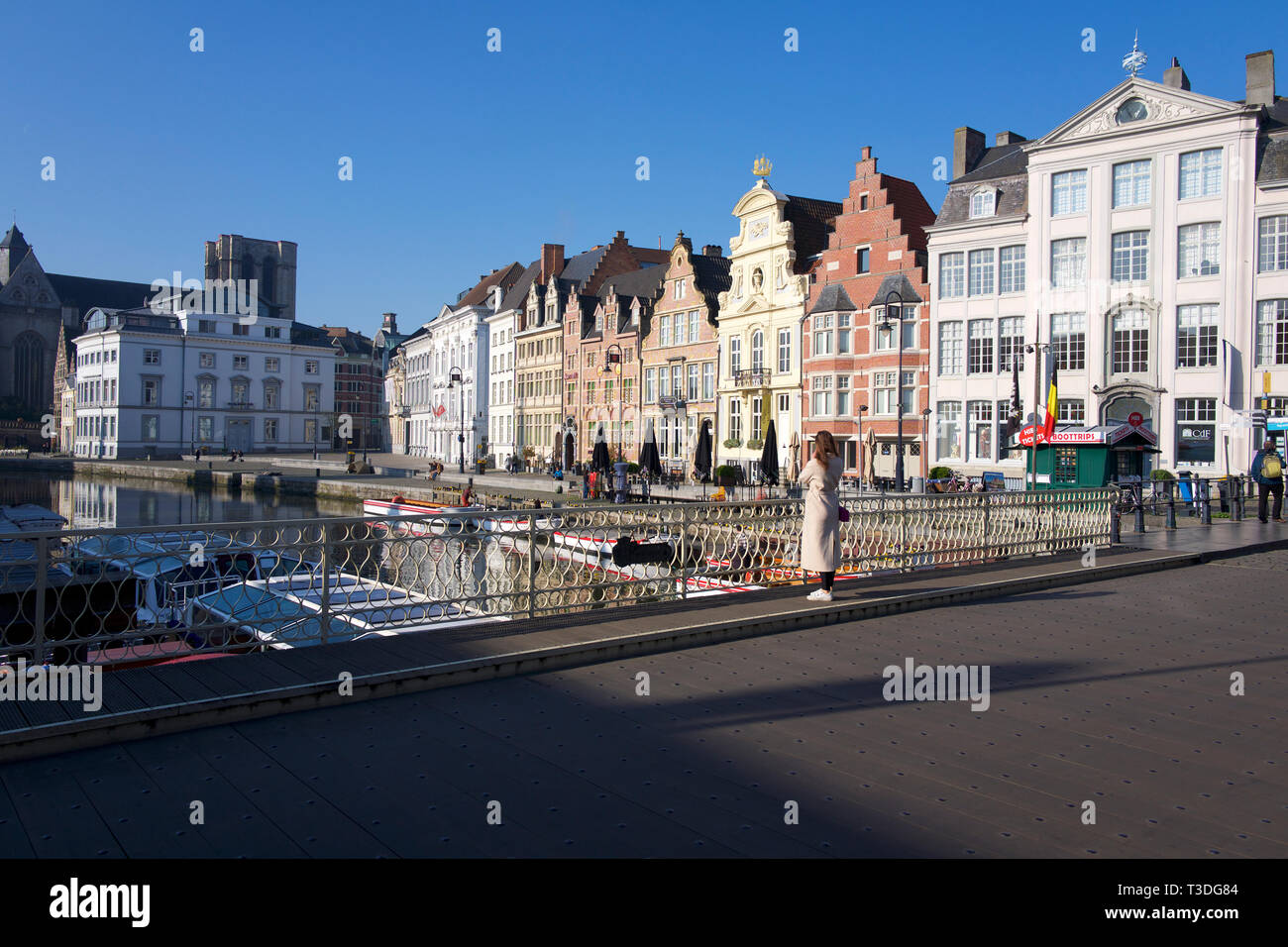 Vista di Korenlei, città vecchia, Gand, Belgio Foto Stock