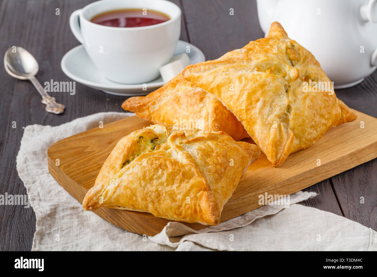 Homebaked formaggio ungherese della pasta sfoglia i pacchi Foto Stock