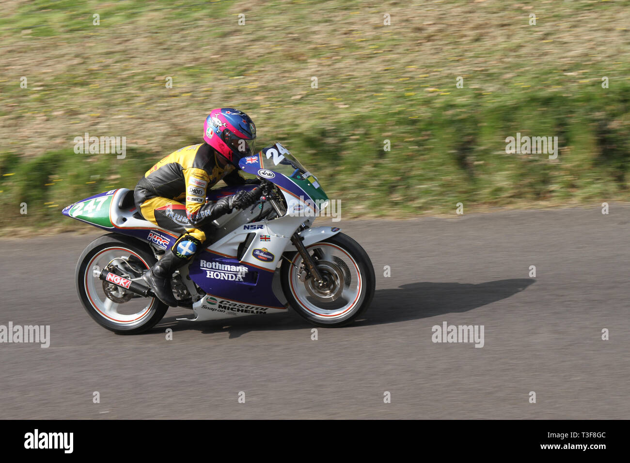 Chorley, Lancashire, Regno Unito. Aprile 2019. Hoghton Tower 43° Motorcycle Sprint. Rider 247 Adam Benty di Oswaldtwistle in sella a una motocicletta 1987 Honda NSR M C16. Foto Stock