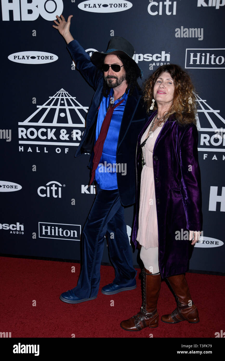 29 Marzo 2019 - Brooklyn, New York - Mike Campbell e Marcie Campbell al Rock & Roll Hall of Fame cerimonia di investitura, arrivi presso la Barclays Center. Photo credit: LJ Fotos/AdMedia Foto Stock