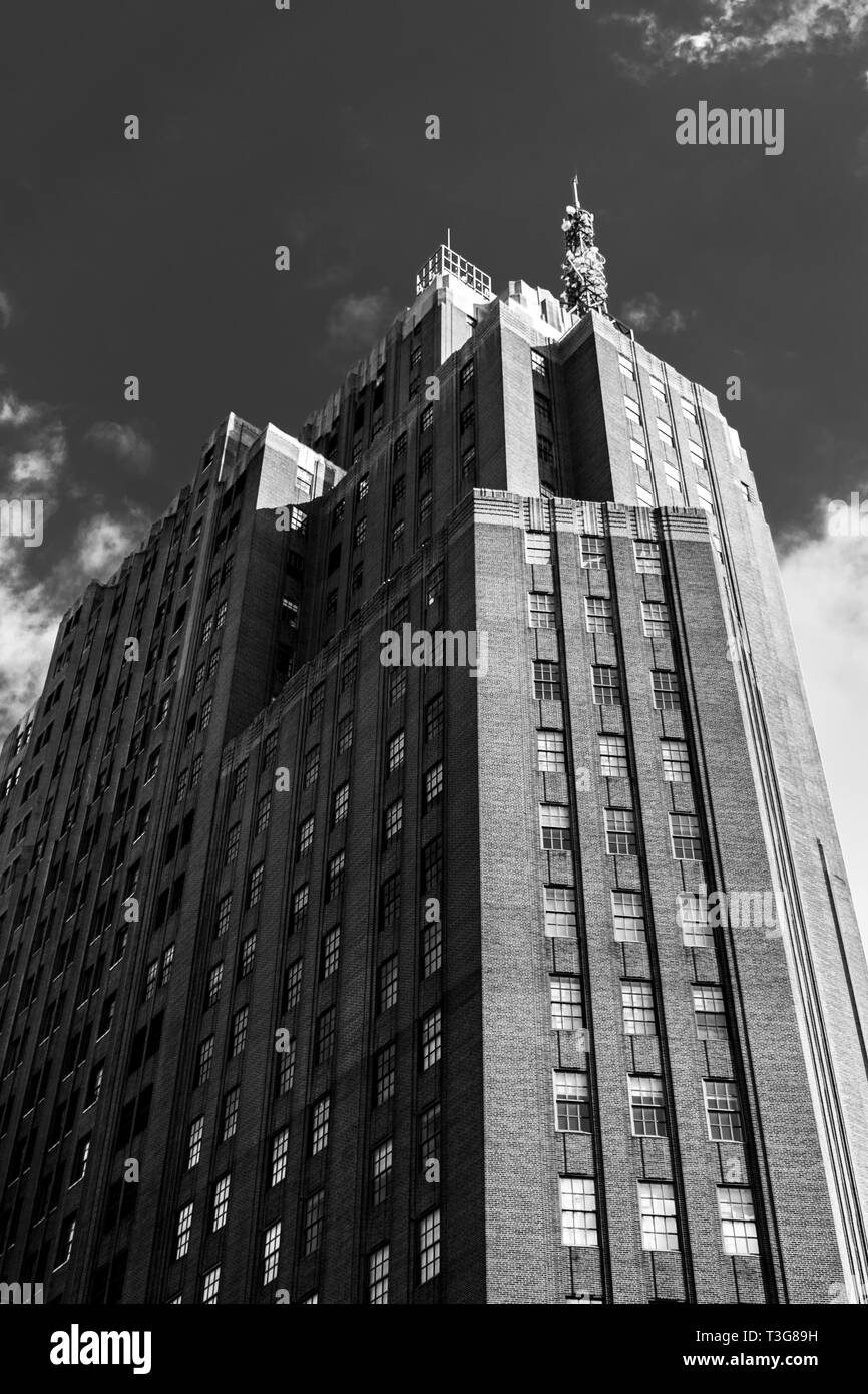Grattacielo nel Centro Cittadino di Manhattan, in bianco e nero di New York City, NY Foto Stock