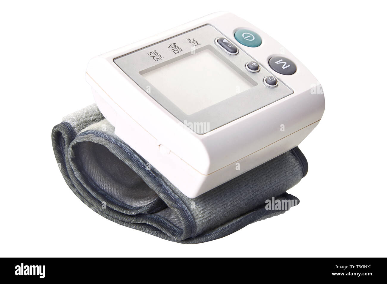 Portable Digital monitor della pressione del sangue. Polso tonometro. Isolato su sfondo bianco. Monitor della pressione del sangue su sfondo bianco. Attrezzature mediche. Foto Stock