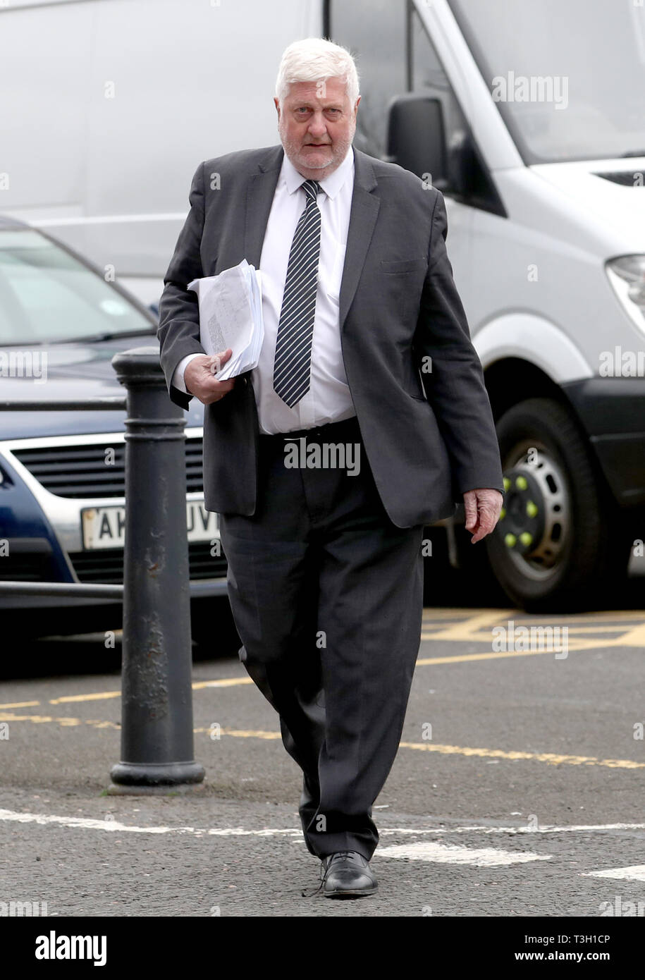 Gordon Jackson QC arrivando per l'incidente mortale indagine Clutha Elicottero incidente quale rivendicato 10 vive all'Hampden Park, Glasgow. Foto Stock