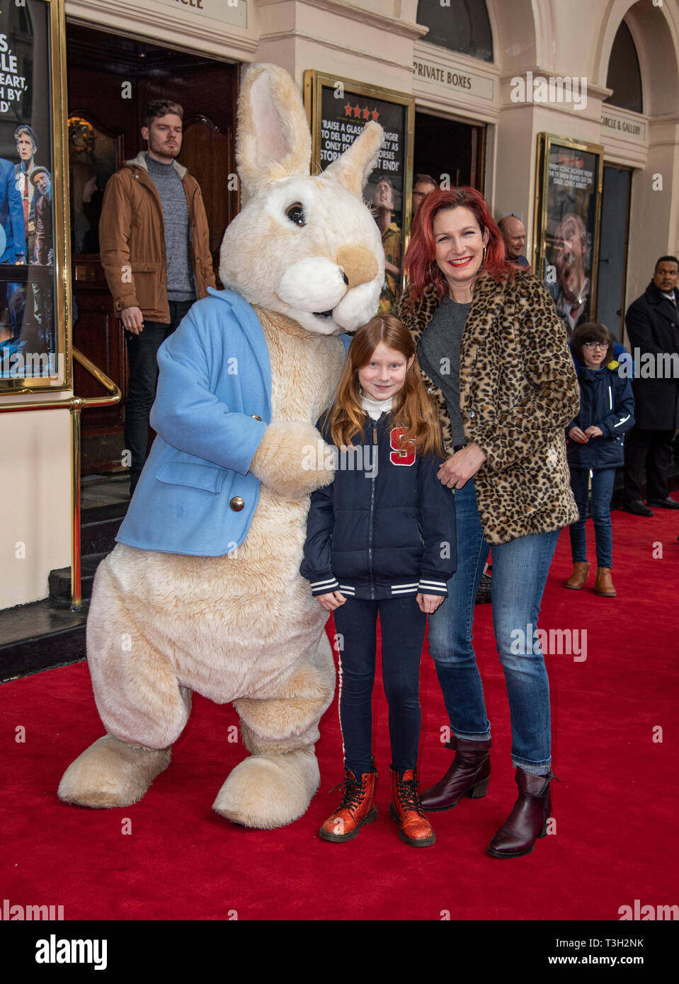 Londra, Inghilterra - aprile 09: Lucy Montgomery assiste il gala performance di 'dove è Peter Rabbit?" presso il Teatro Royal Haymarket il 9 aprile 2019 ho Foto Stock