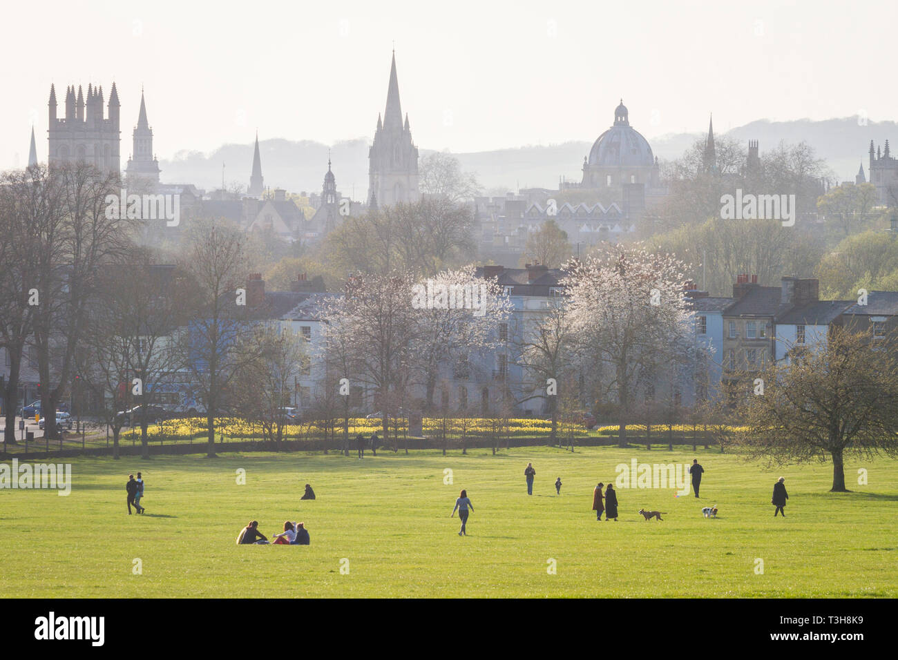 La dreaming spires di Oxford dal South Park nella luce della sera Foto Stock