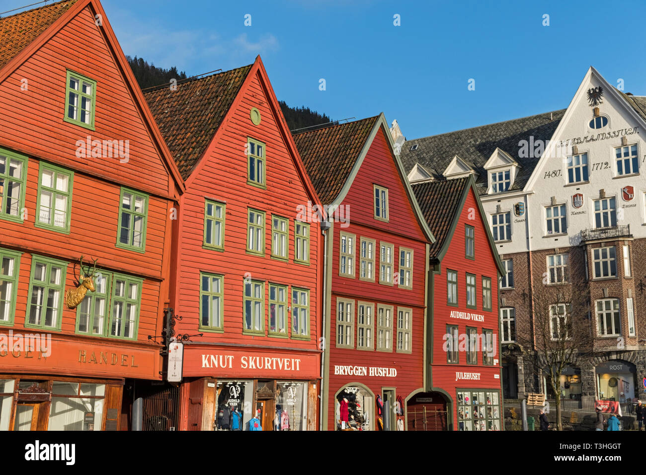 Colorate case di mercanti Bryggen a Bergen in Norvegia Foto Stock Colorate case di mercanti Bryggen a Bergen in Norvegia Foto Stock