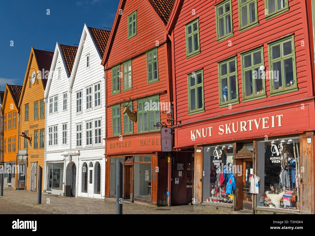Colorate case di mercanti Bryggen a Bergen in Norvegia Foto Stock Colorate case di mercanti Bryggen a Bergen in Norvegia Foto Stock