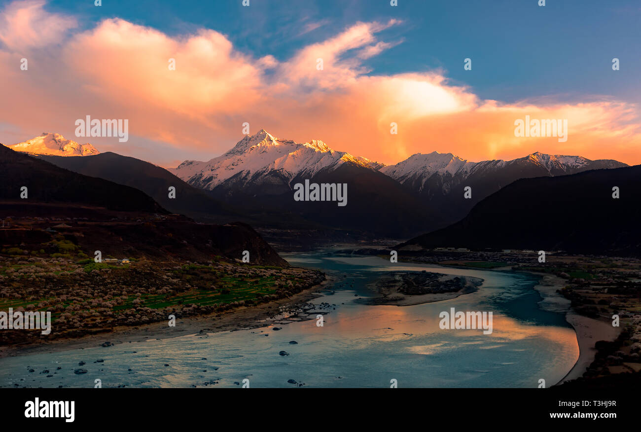 Yarlung Tsangpo Grand Canyon Foto Stock