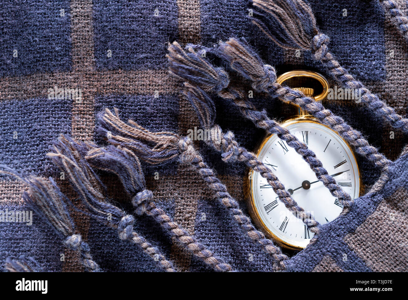 Oro orologio fob e sciarpa. Foto Stock