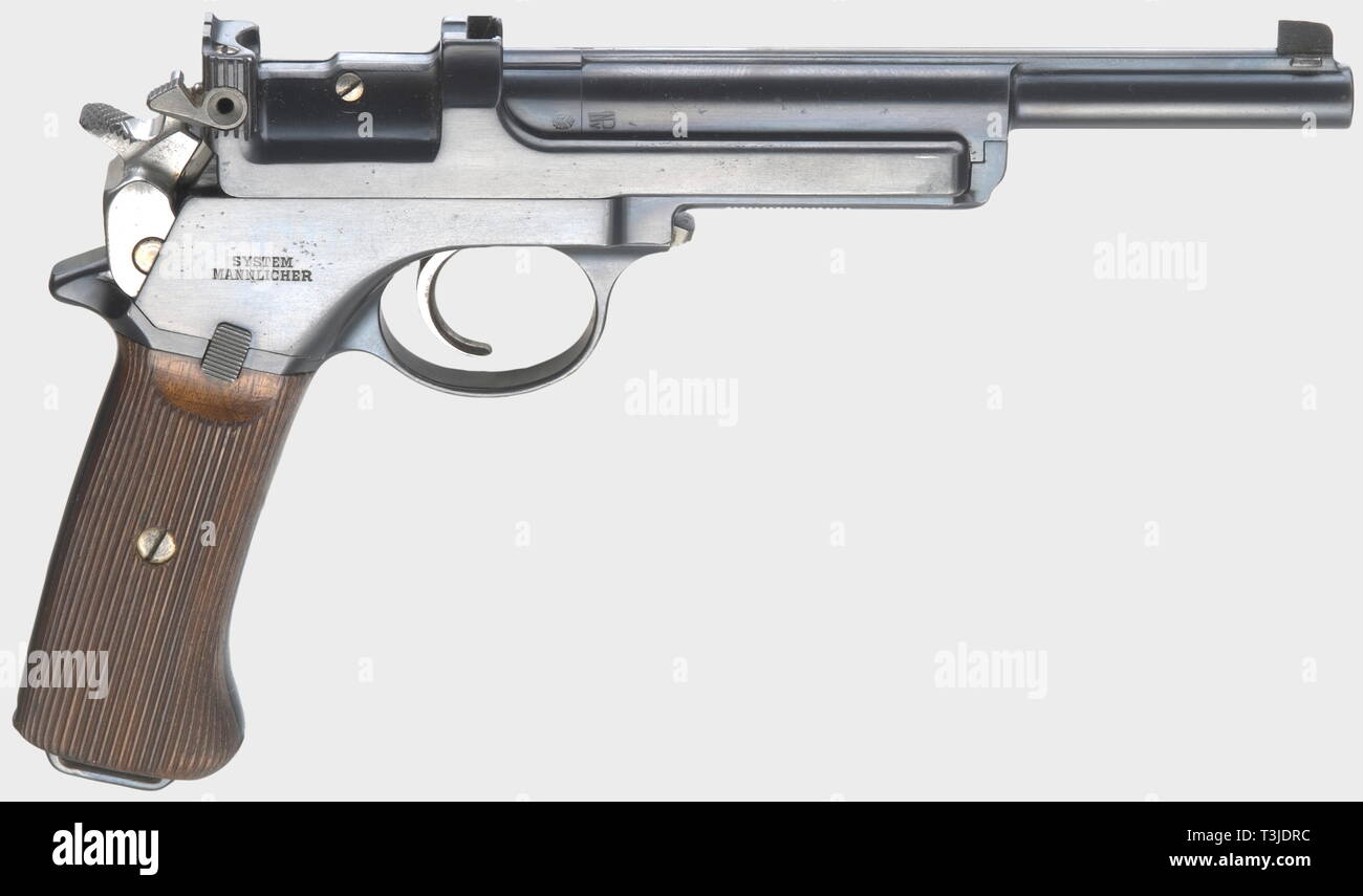 Un Mannlicher mod. 1905, il calibro 7,65 Mannlicher, n. 2319. I numeri corrispondenti. Matt alesaggio, canna lunghezza 160 mm. Prova austriaca di marchio dal 1905. Alta Vista anteriore. A sinistra sulla piastra di chiavistello primi tre-line iscrizione 'Md. 1905 / Waffenfabrik / Steyr', due linee sulla destra 'System / Mannlicher' (la successiva a sinistra facciate iscrizione compreso cinque linee senza marcature sulla destra). Originale completo ad alta brillantezza. Le parti di piccole dimensioni di colore bianco lucido. Impugnatura in legno di noce dei pannelli con i numeri corrispondenti. Un elemento superiore in quasi nuova condizione. Erwerbsscheinpflichtig. storico, h, Additional-Rights-Clearance-Info-Not-Available Foto Stock