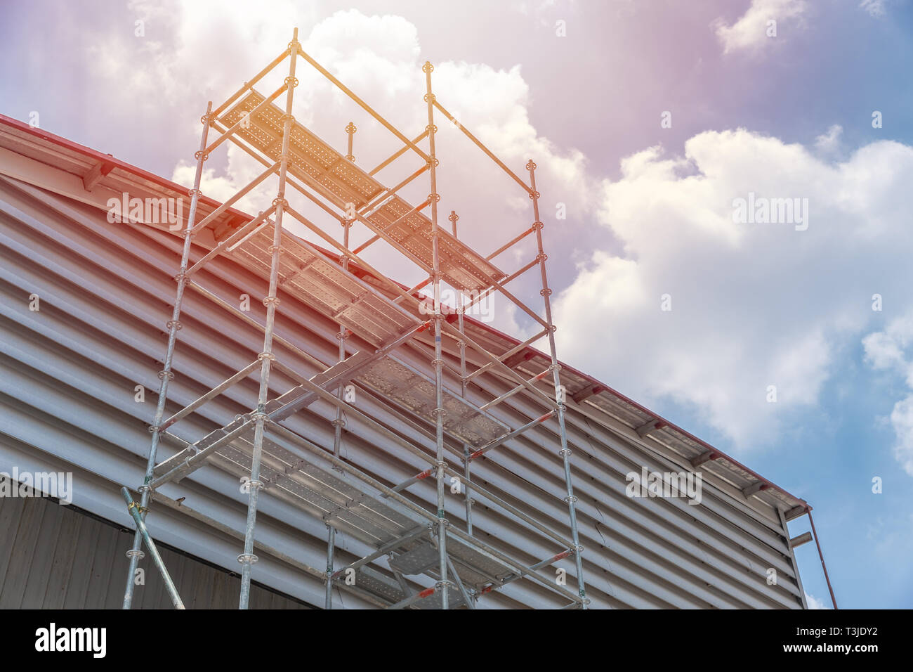 Ponteggio kwikstage tettuccio telaio di servizio al sito in costruzione. Foto Stock
