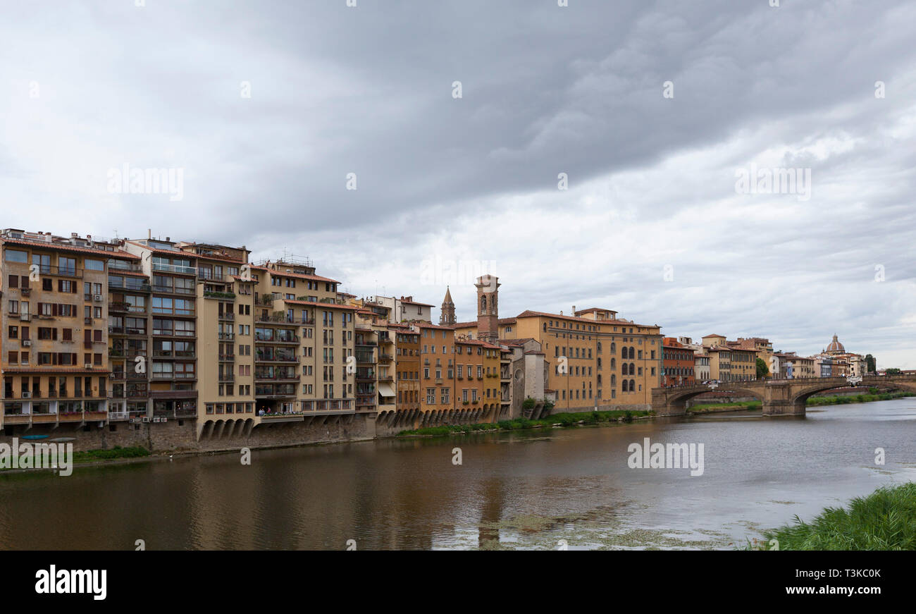 Il fiume Arno, Firenze Foto Stock