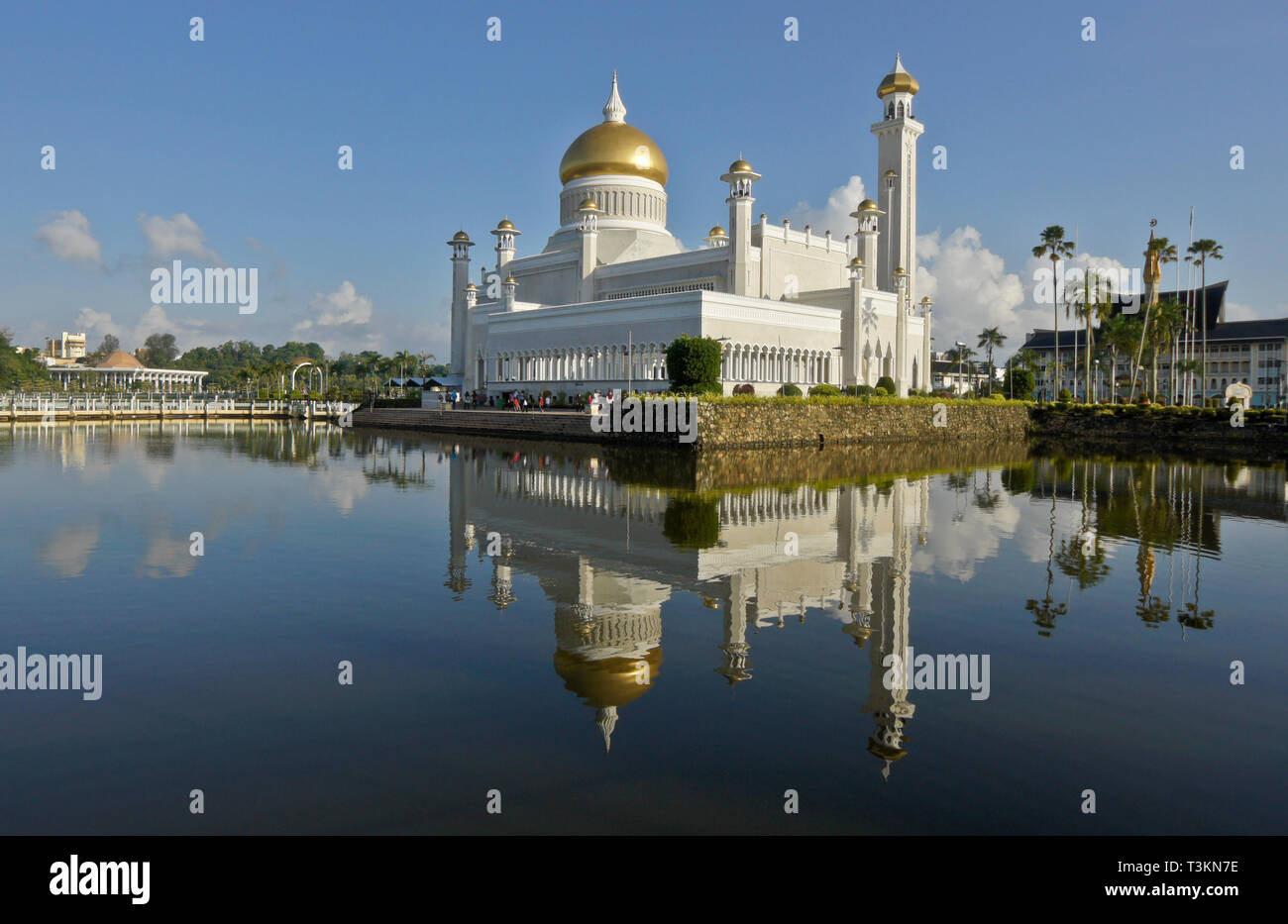 Il sultano Oman Ali Saifuddien moschea, Bandar Seri Begawan, Sultanato del Brunei Foto Stock