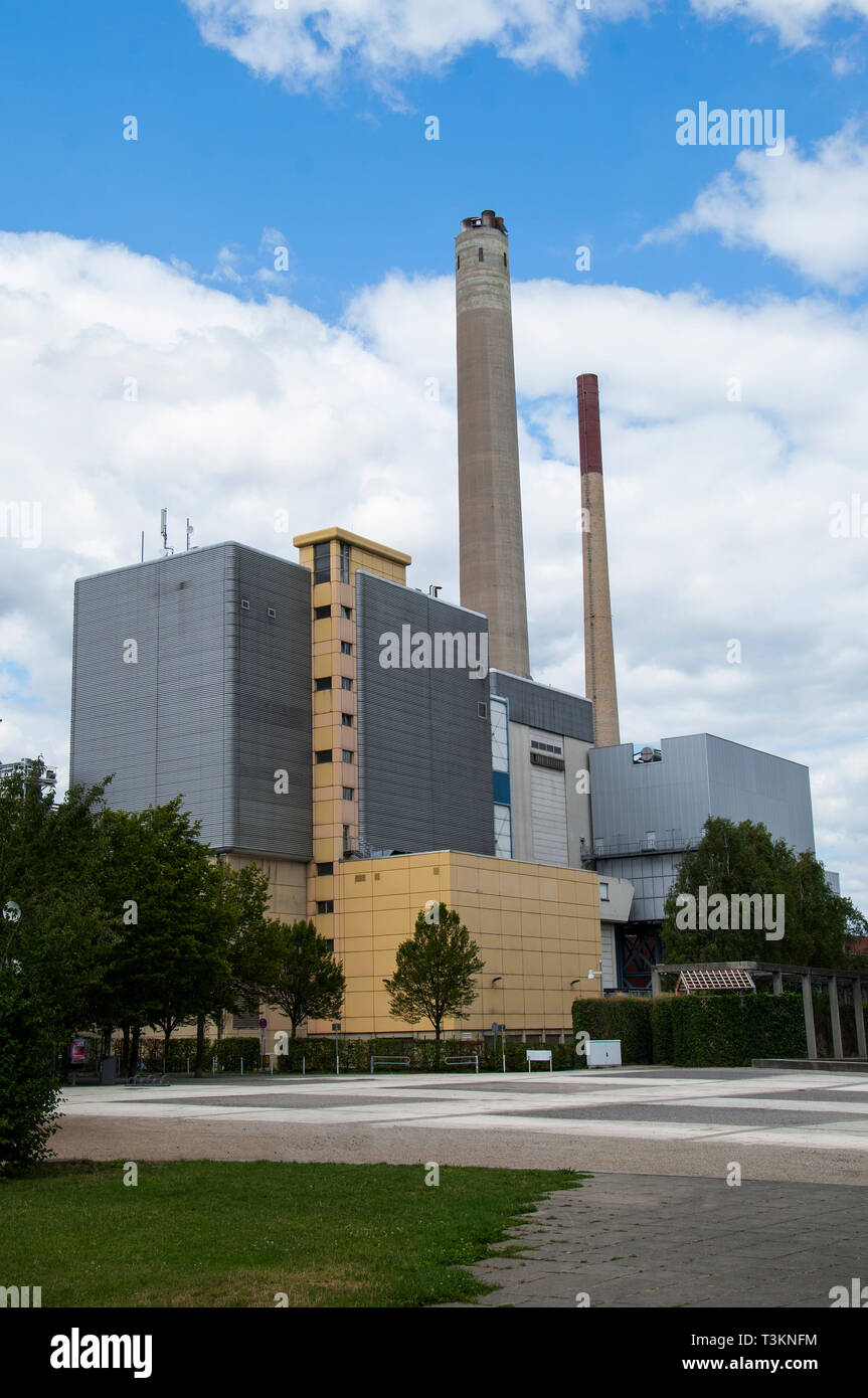 A lunga distanza il riscaldamento con impianti di potenza in Pforzheim,  Baden-Württemberg, Germania, Europa Foto stock - Alamy