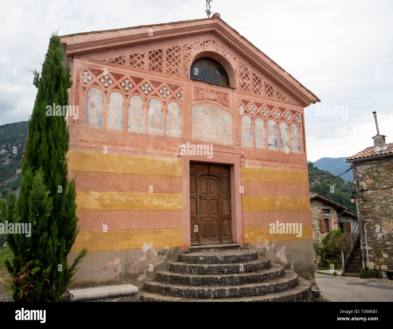 Xv secolo la cappella dipinta in Costa Azzurra paese indietro Foto Stock