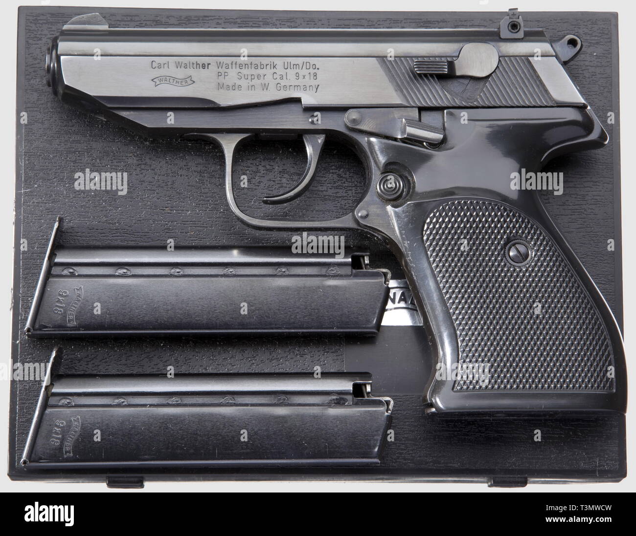 Pistole, Remington Nuovo Modello Single-Action cinghia, calibro .36, con due riviste, Germania, Additional-Rights-Clearance-Info-Not-Available Foto Stock