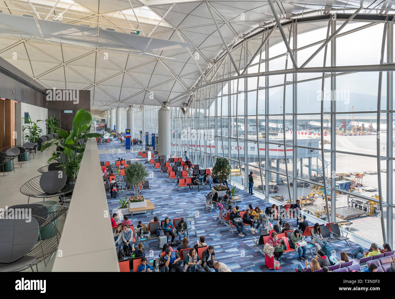 Cancelli di partenza all'Aeroporto Internazionale di Hong Kong, Chep Lak Kok, Hong Kong, Cina Foto Stock