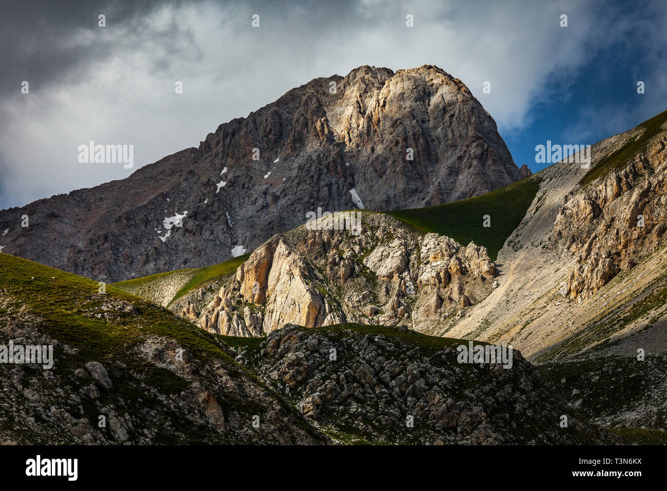 Giochi di luce sul Big Horn, il Corno Grande, parte superiore dell'Appennino Foto Stock